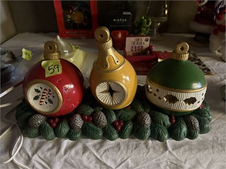 Christmas Decor, Lighted Bulbs