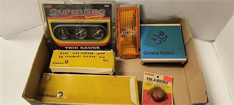 Flat Of Various Car Items