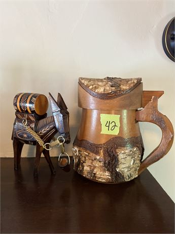 Wood Donkey, Pitcher