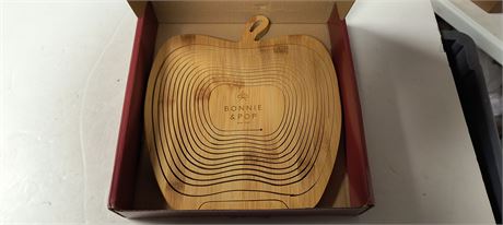 Bonnie & Pop Collapsible Wooden Apple Shaped Fruit Basket, Trivet, Cutting Board