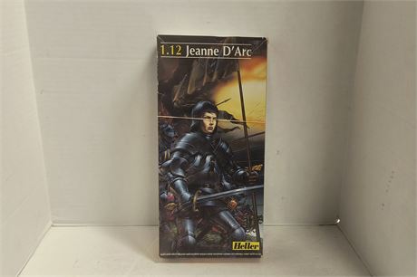 Heller 1:12 Scale Jeanne D' Arc Collectible Model Kit