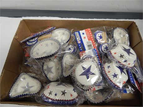 Lot Of 4TH Of July Decorations