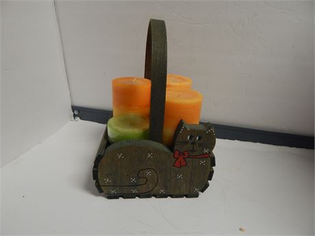 Wood Cat Shaped Basket With Candles