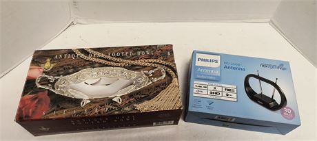 Antique Oval Footed Bowl & Philips HD Loop Antenna