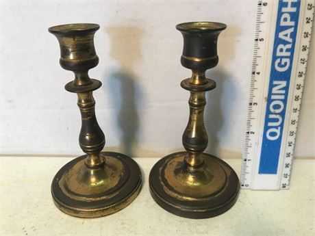 Made in England Metal Candlestick-holders