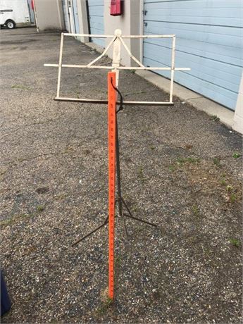 Sheet Music Stand