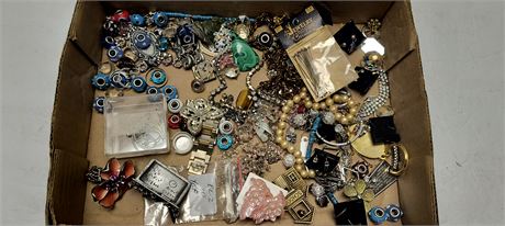 Flat Of Jewelry