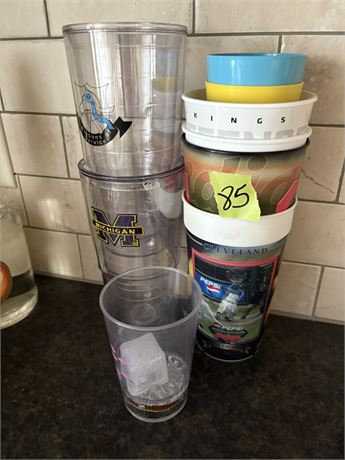 Plastic  Cups