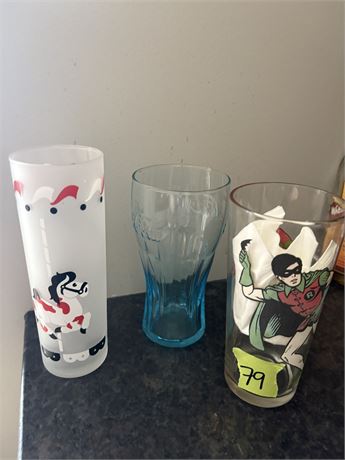 Collectible Glasses, Robin, frosted Carousel Circus Animals, Coke