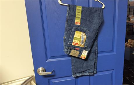 Wrangler Blue Jeans. Size 36 x 32
