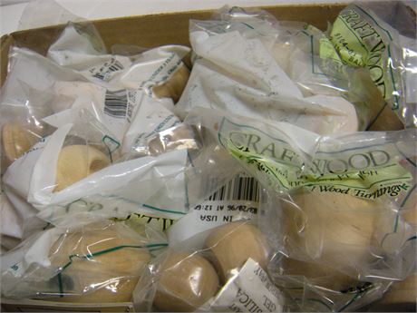 Flat Of Wood Ball Knobs For Crafting