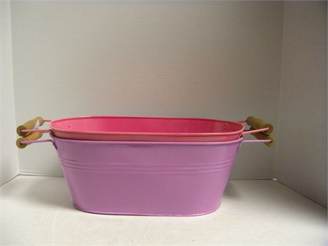 2 Metal Baskets