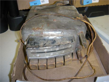 Vintage Car Radio