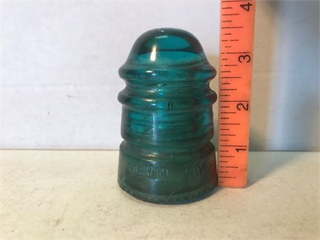 Hemingway Glass Insulator No.12