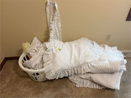 Bedding, Curtains