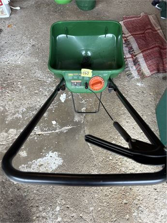 Lawn Spreader