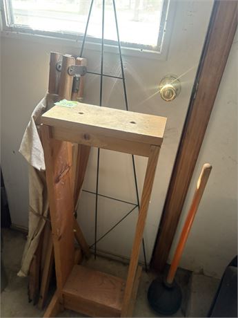 Wood Holder, Misc