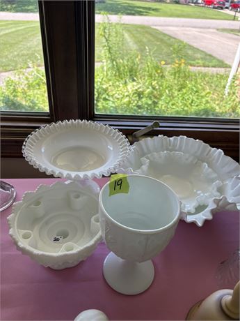 Milk Glass, Ribbon Glass