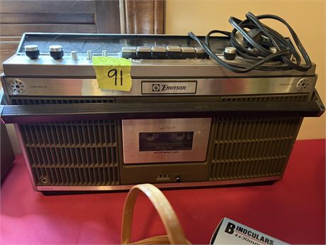 Cassette radio
