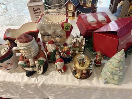 Santas, Christmas Decor