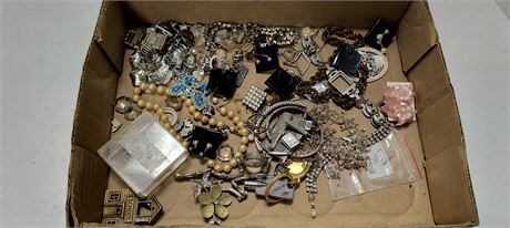Flat Of Jewelry