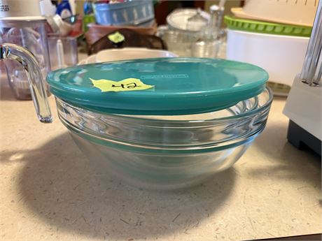 Glass Bowls with Lids