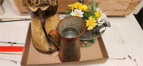 Flat Of Decorative Items