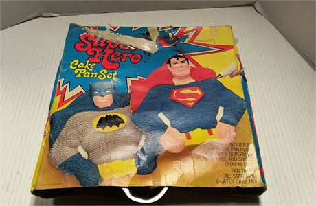 Vintage 1977 Super Hero Cake Pan Set