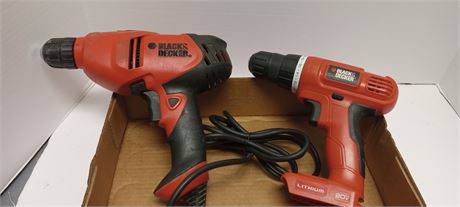 Lot Of Black & Decker Drills