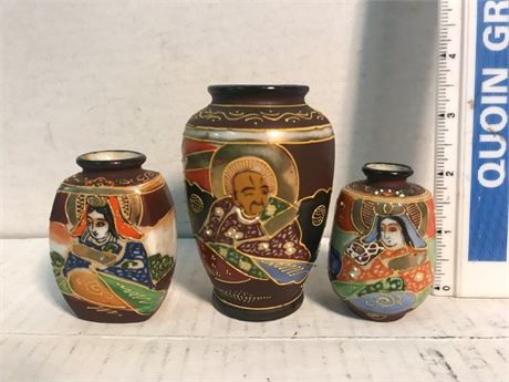 Miniature Japan Vases