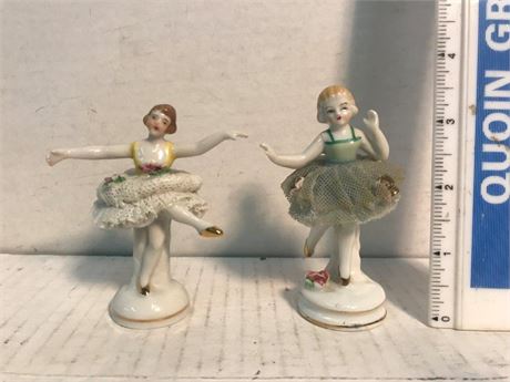 Pair of Porcelain Ballerinas Japan