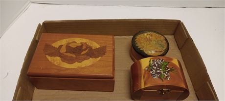 Lot Of Wood Trinket Boxes
