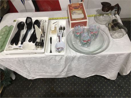 Kitchen Supplies Lot