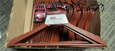 Flat Of Wood Hangers