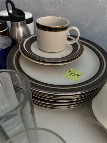 Arabia Dinnerware