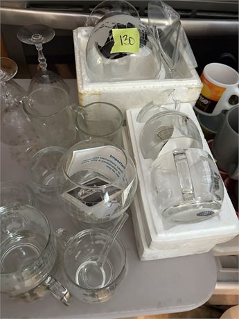 Glass World Globe Coffee Pot and Mugs
