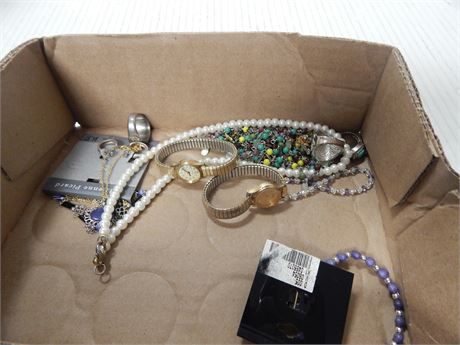 Lot of Jewelry