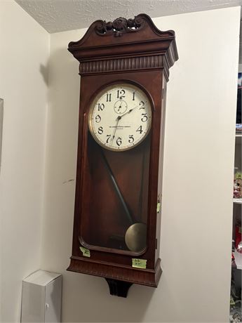 American Clock Company Wall Clock with Key (Mounted -bring tool to take down)