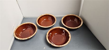Vintage Hull Brown Bowls. One Has Small Chip On Rim