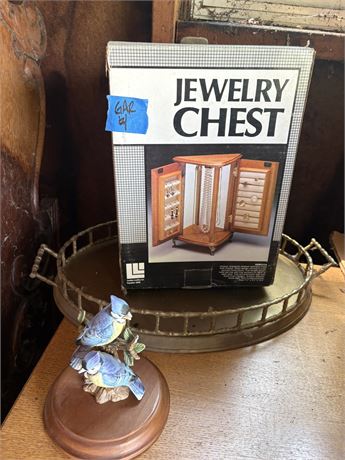Jewelry Chest and Tray, Bird