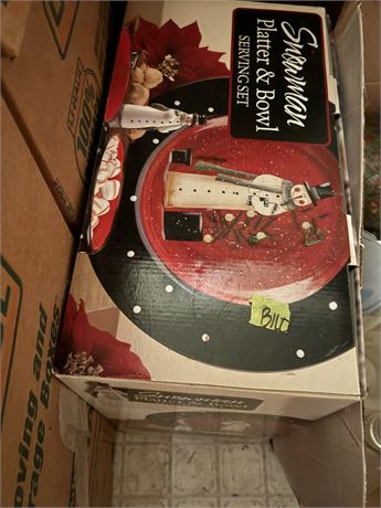 Holiday Dinnerware