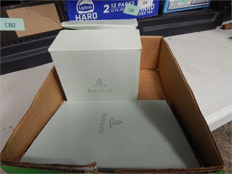 Partylite Candle Holder & Tea Light Candles