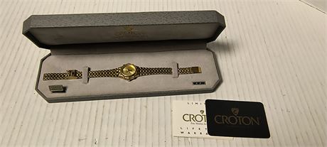 Croton Diamond Quartz Reliance Watch