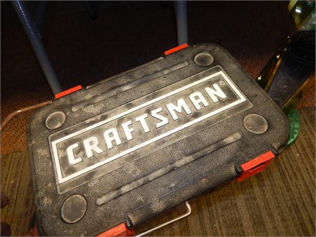 Craftsman 9.6 Volt Cordless Scrubber/Rechargeable Wet And Dry Brush
