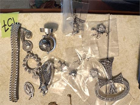 Jewlry Charms, Pins, Sophia Fiori