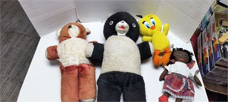 Lot Of Vintage Plush Toys