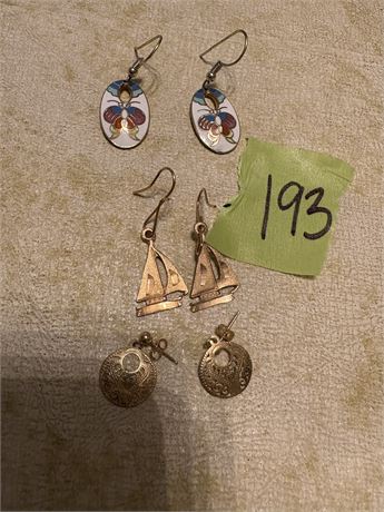 Earings