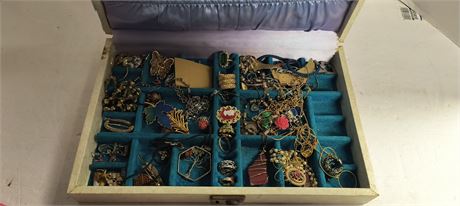 Jewelry Box of Jewelry
