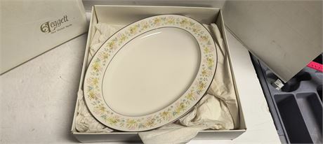 Noritake Blossom Time Ivory China Serving Plate