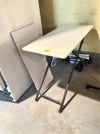 Folding Table